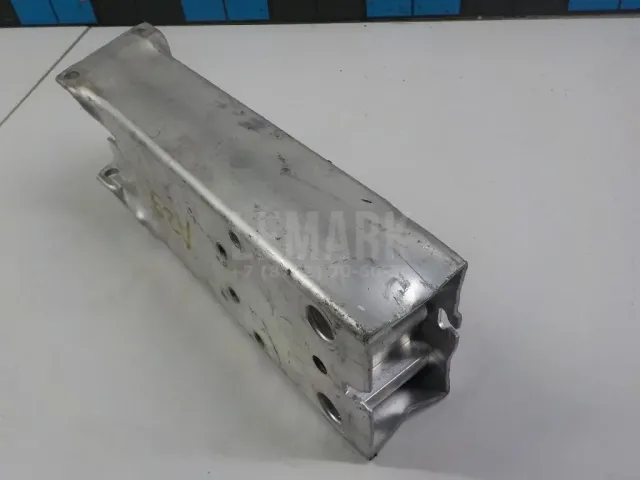 Кронштейн усилителя переднего бампера правый для  Chevrolet Spark 2005-2010