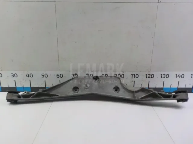 Кронштейн редуктора для  BMW X5 E70 2007-2013