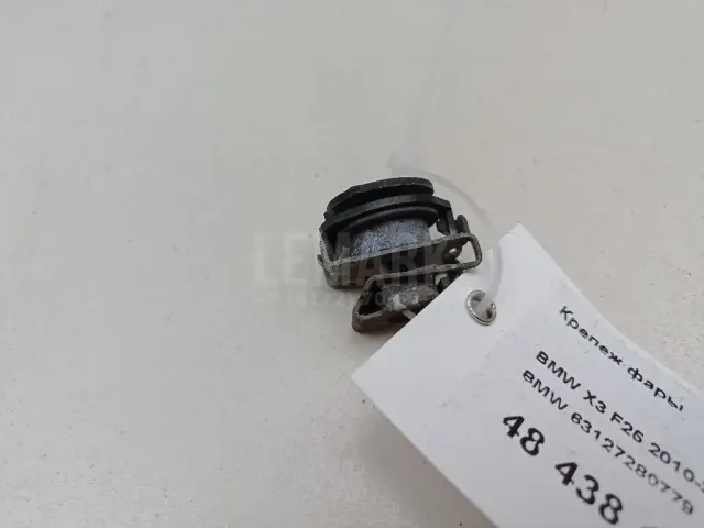 Крепеж фары для  Chrysler Crossfire 2003-2008