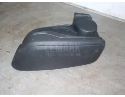 Подлокотник
