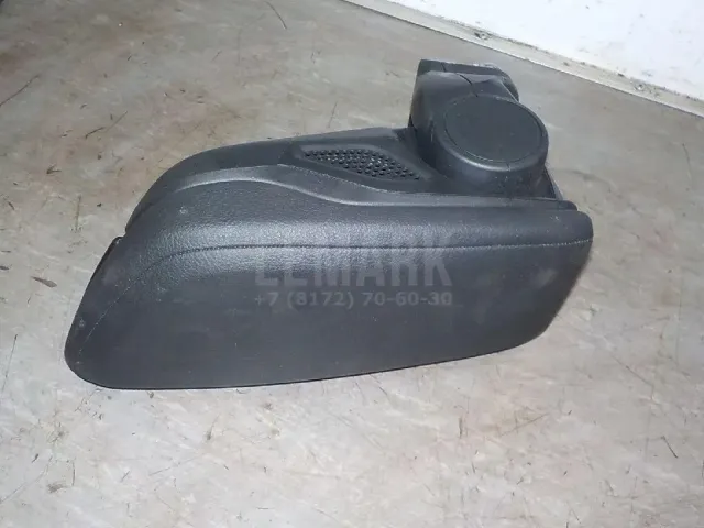 Подлокотник для  FOTON Tunland 2012