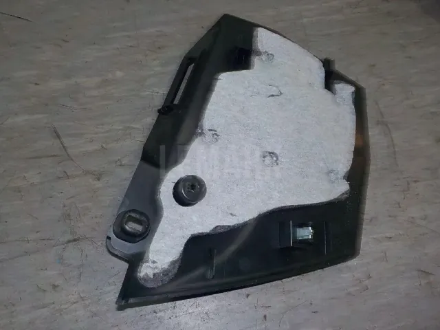 Накладка (кузов внутри) для  Citroen C6 2006-2012