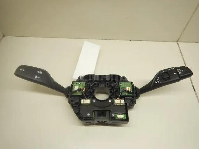Переключатель подрулевой в сборе для  BMW X3 E83 2004-2010