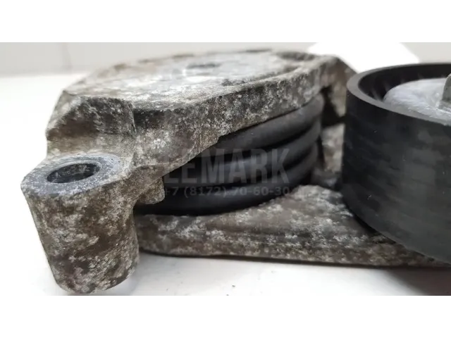 Кронштейн ролика-натяжителя руч. ремня для  Ford Fusion 2002-2012