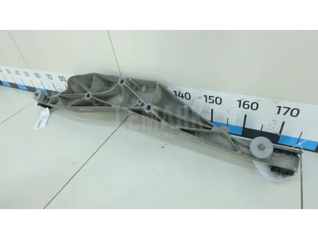 Кронштейн редуктора для  BMW 4-serie F32/F33/F82 2012-2020