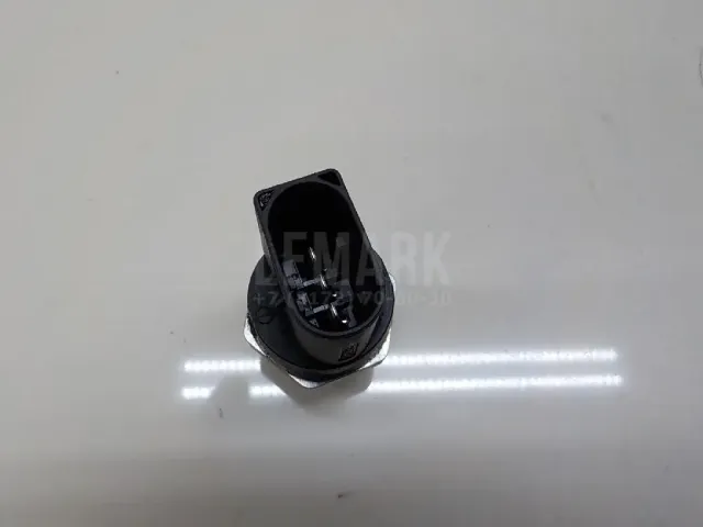 Датчик давления топлива