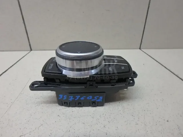 Кнопка многофункциональная для  BMW 3-serie F30/F31/F80 2011-2020