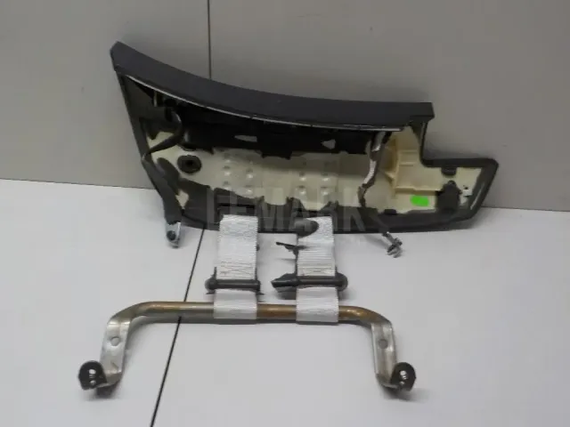 Крышка подушки безопасности (в торпедо) для  Ford Escape EUR 2007-2009
