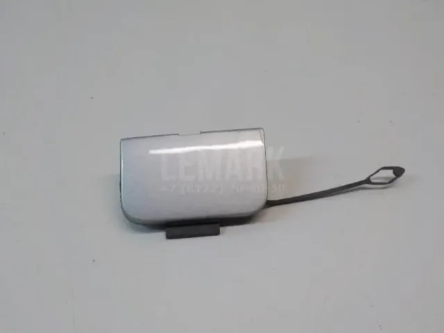 Заглушка буксировочного крюка