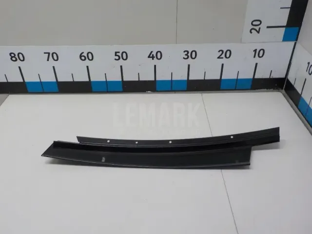 Накладка стойки для  BMW 3-serie E46 1998-2005