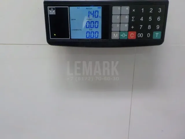Спойлер (дефлектор) багажника
