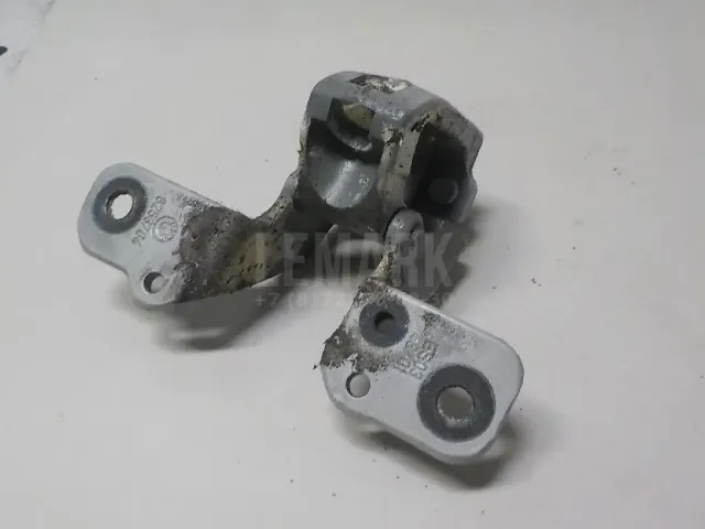 Петля двери багажника для  Audi A3 [8PA] Sportback 2004-2013