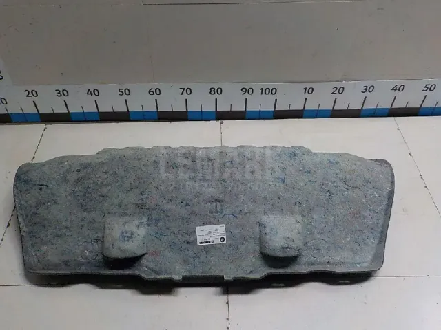 Обшивка крышки багажника