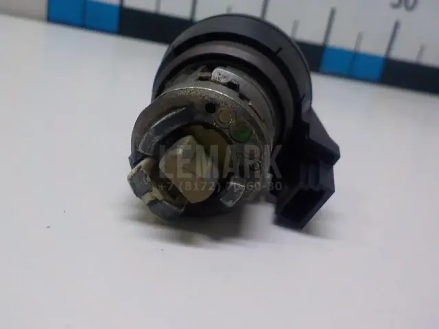 Вставка замка зажигания с ключом