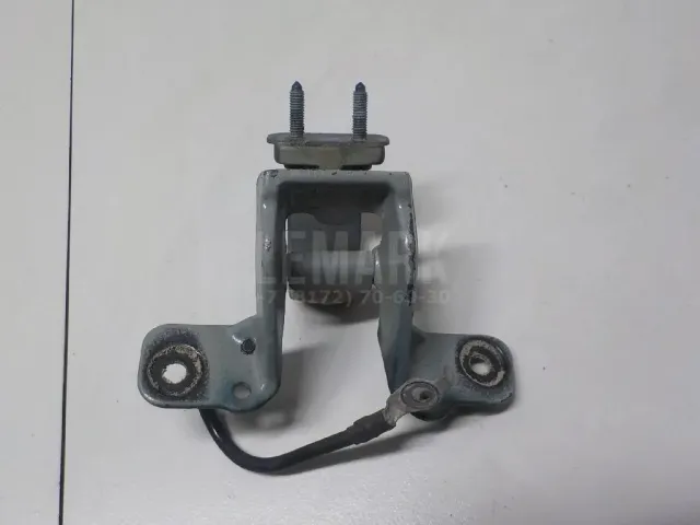 Петля двери багажника для  Audi A3 [8PA] Sportback 2004-2013