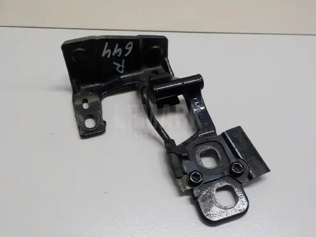 Петля двери багажника для  BMW 5-serie G30/G31/F90 2017-2023