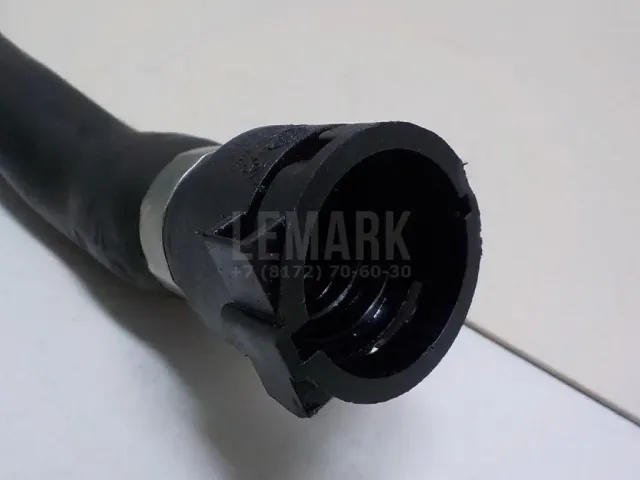 Шланг системы охлаждения