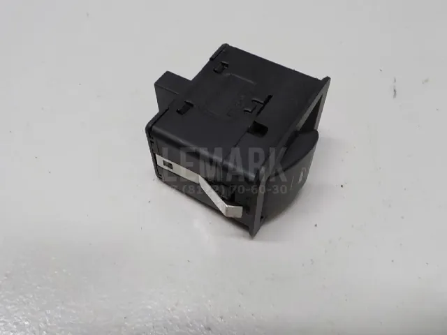 Кнопка стеклоподъемника для  BMW Z3 1995-2003