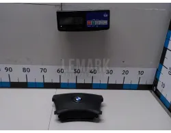 Подушка безопасности в рулевое колесо