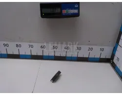 Кнопка стеклоподъемника