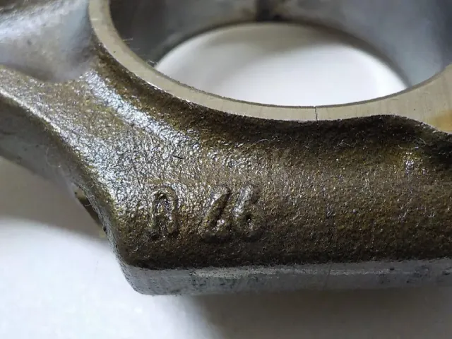 Поршень с шатуном