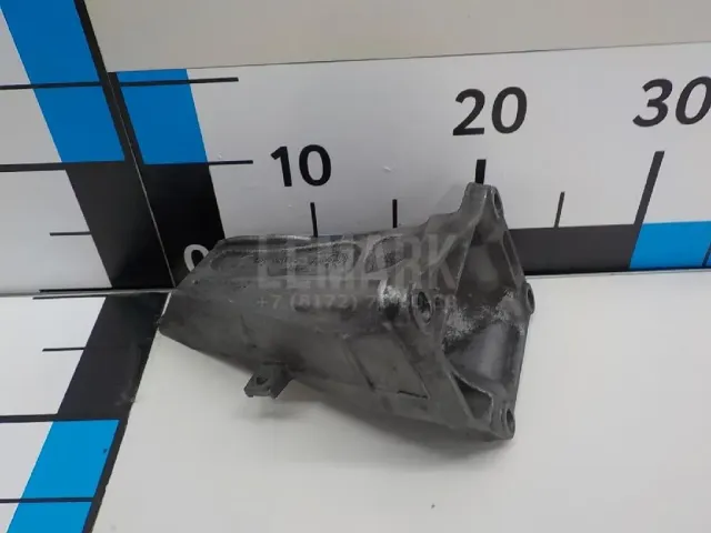 Кронштейн двигателя правый для  Chevrolet Corvette (C6) 2004-2014