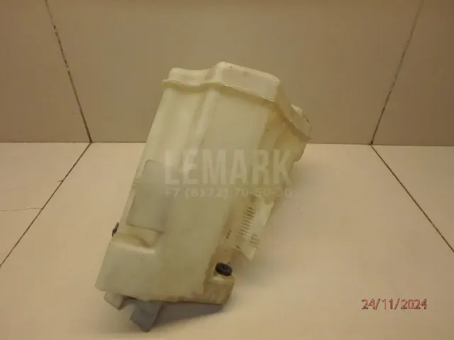 Бачок омывателя лобового стекла для  BMW 5-serie G30/G31/F90 2017-2023