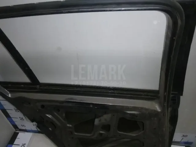 Дверь задняя левая