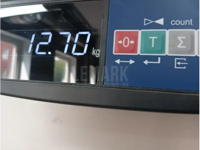 Стекло заднее