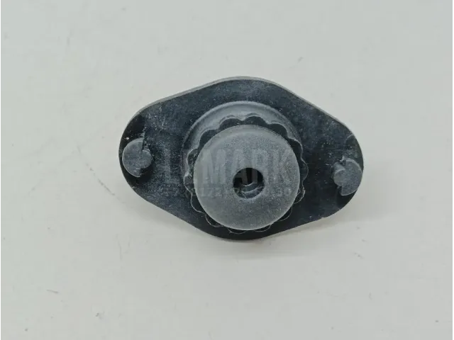 Отбойник капота для  Ford Kuga 2012-2019