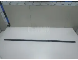 Накладка стекла заднего правого