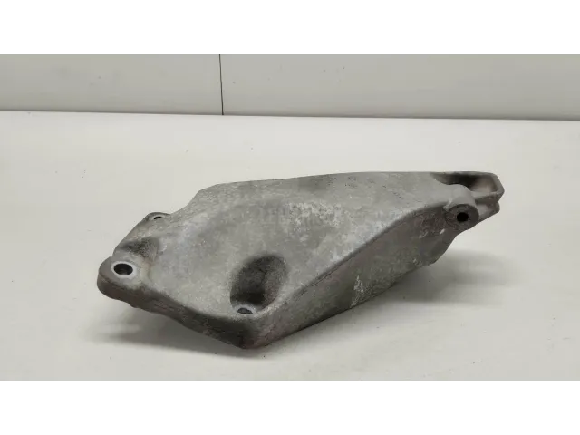 Кронштейн двигателя левый для  BMW 2-serie F22/F23/F87 2013-2020
