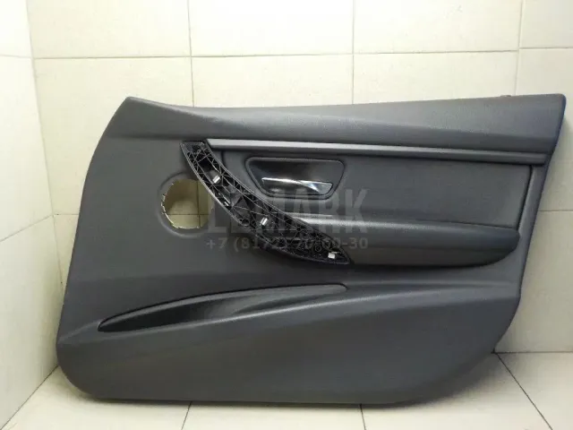 Обшивка двери передней правой для  Citroen C5 2004-2008