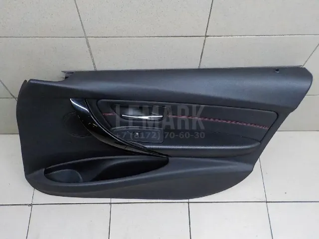 Обшивка двери передней правой для  Citroen C5 2004-2008