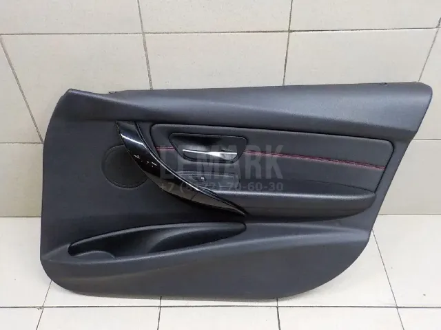 Обшивка двери передней правой для  Citroen C5 2004-2008
