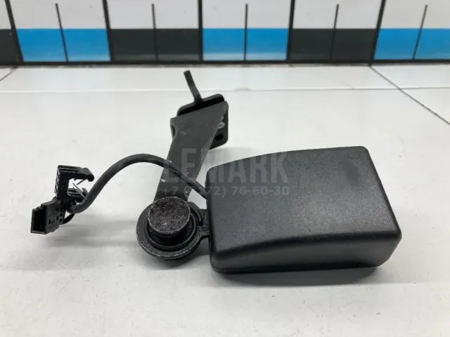 Ответная часть ремня безопасности для  BMW 2-serie F22/F23/F87 2013-2020