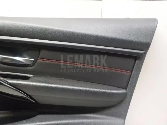 Обшивка двери передней правой для  Citroen C5 2004-2008