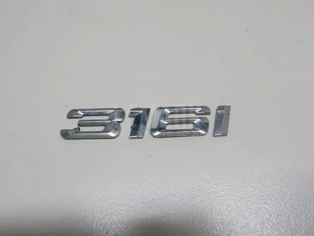 Эмблема на крышку багажника для  Ford Fusion 2002-2012