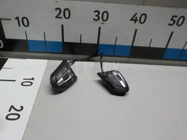 Кнопка многофункциональная для  GM Pontiac Vibe 2002-2007