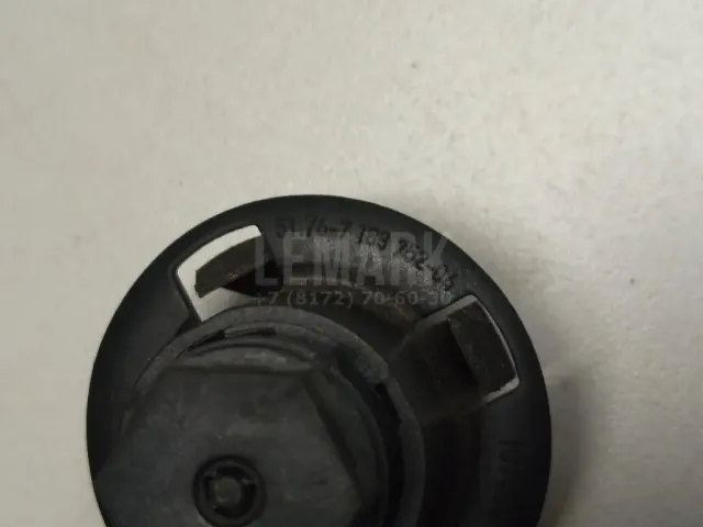 Отбойник капота для  Ford Kuga 2012-2019