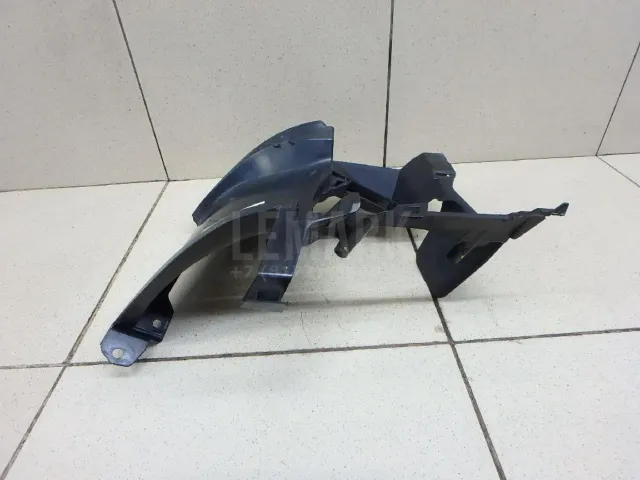 Кронштейн фары противотуманной левой для  Citroen C5 2004-2008