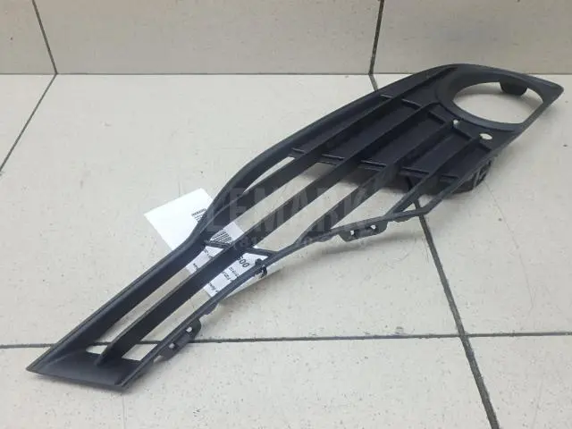 Решетка в бампер правая для  Citroen C5 2004-2008