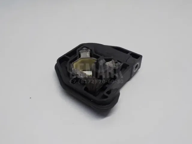 Кронштейн радиатора для  BMW 3-serie F30/F31/F80 2011-2020