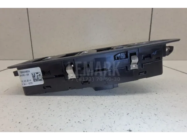 Блок управления стеклоподъемниками для  BMW 2-serie F22/F23/F87 2013-2020
