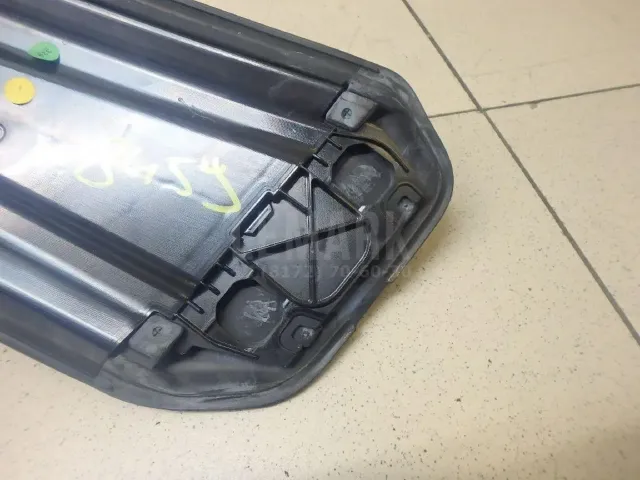 Накладка двери передней левой для  Chrysler Neon 1999-2005
