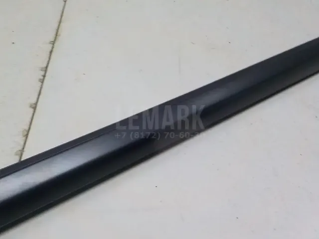 Накладка стекла переднего правого для  BMW 5-serie E60/E61 2003-2009