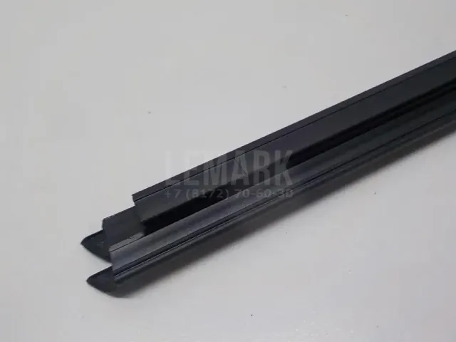 Накладка стекла заднего правого для  BMW 5-serie F10/F11 2009-2016