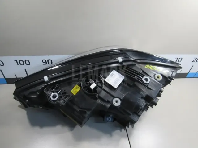 Фара правая для  Ford Focus III 2011-2019