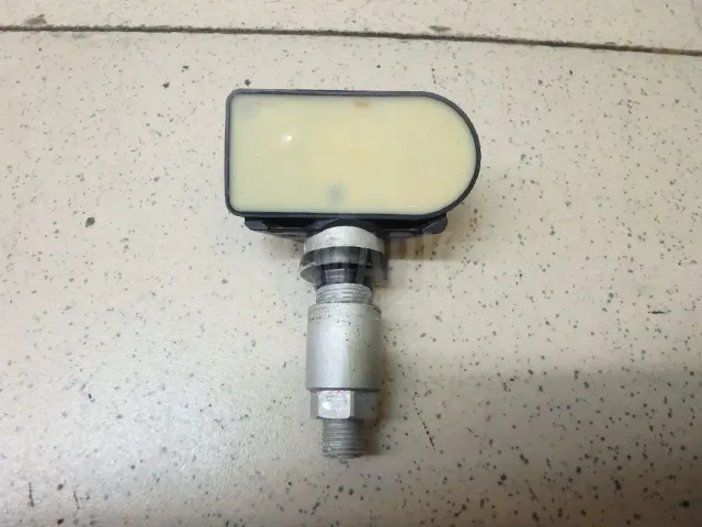 Датчик давления в шине (TPMS)