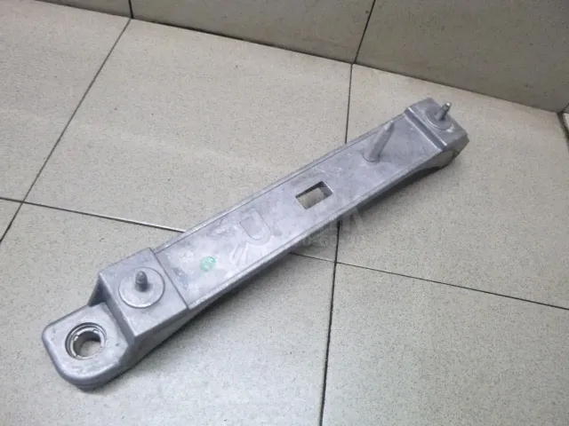 Кронштейн (сопут. товар) для  BMW 4-serie F32/F33/F82 2012-2020
